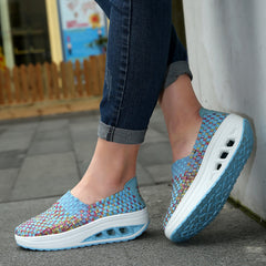 Casual Breathable Canvas Sports Shoes for Women